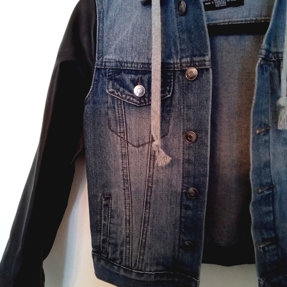 Boys Distressed Denim Jacket with Hood & Faux Leather Sleeves - Picture 6 of 14